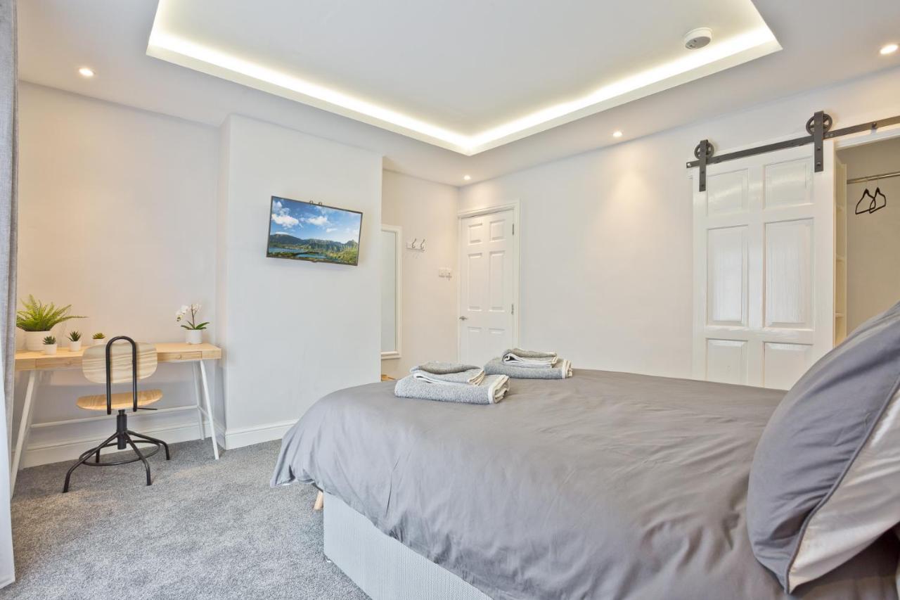 Malleus House Barrow-in-Furness Екстериор снимка